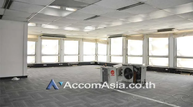 unit Office space For Rent in Silom, Bangkok  near MRT Lumphini (AA11168)
